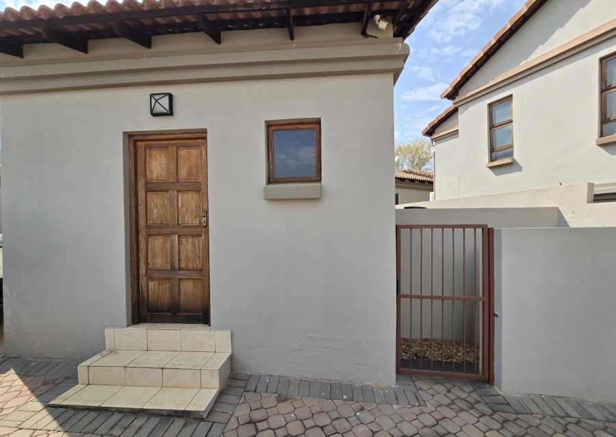 3 Bedroom Property for Sale in Xanadu Eco Park North West